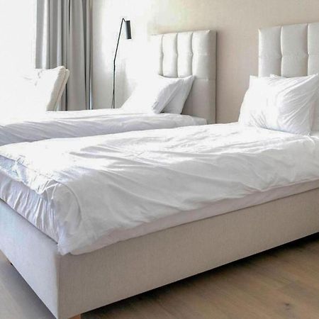 1 Bedroom Awesome Apartment In Binowo Εξωτερικό φωτογραφία